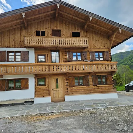 Linsingerhof * اشنكريش